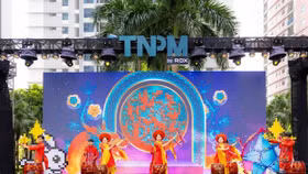Trống hội khai màn Lễ hội Trung thu 2025 tại khu S Goldmark City
