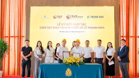 NTK Lê Thanh Hòa đưa biểu tượng văn hóa Văn Lang vào thiết kế đồng phục riêng cho Văn Lang Empire T&T Golf Club