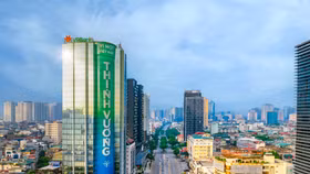 Tăng trưởng CASA bứt phá hỗ trợ kết quả kinh doanh, cổ phiếu VPB liên tiếp phá đỉnh