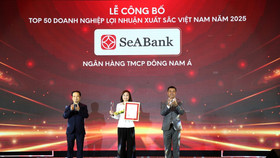 SeABank lần thứ 6 được vinh danh trong top 50 doanh nghiệp có lợi nhuận xuất sắc nhất Việt Nam năm 2025