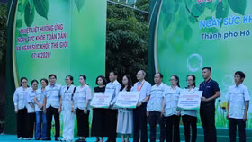 "Túi y tế thông minh" – khi công nghệ chạm đến từng gia đình