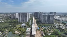 Ngóng thông xe đường trên cao Vành đai 3 TP.HCM: Cư dân tính đường về nhà bằng… vài bản nhạc