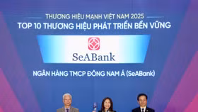 SeABank giữ vững danh hiệu Thương hiệu Mạnh Việt Nam 17 năm liên tiếp
