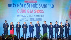 Tiếp tục đẩy mạnh ứng dụng AI, “siêu cảng” Việt Nam SuperPort™ của T&T Group gây ấn tượng mạnh tại VIIE 2025