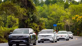 VinFast VF 9: Mẫu SUV “lão hóa ngược”, càng dùng càng thông minh