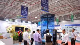 Sắc màu toàn cầu hội tụ tại Vietnam Expo 2025