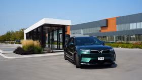 Chuyển từ sedan xăng sang VinFast VF 9, chủ xe Việt tiếc vì đã không quyết định sớm hơn