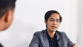 "Đứa bé trong chậu nước" và lời giải bao trùm cho thị trường vàng