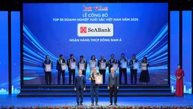 Hai giải thưởng uy tín ghi nhận chiến lược phát triển bền vững của SeABank
