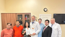 Trung tâm Y sinh học HelenCare ký hợp tác với Bệnh viện Thành phố số 20 Saint-Petersburg, Nga