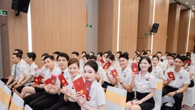 Hơn 700 ứng viên đổ về ngày hội tuyển dụng tiếp viên hàng không lớn nhất năm của Sun PhuQuoc Airways