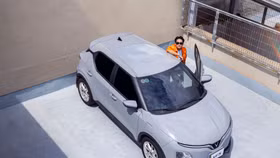 Lăn bánh chỉ dưới 500 triệu đồng, VinFast VF 5 áp đảo phân khúc A-SUV