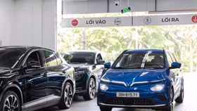 Dịch vụ nhanh, xưởng gần, giá ưu đãi: Khách hàng yên tâm "chốt" xe điện VinFast 