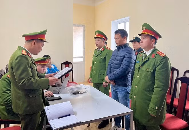 Cơ quan Cảnh sát điều tra thi hành quyết định khởi tố bị can đối với Nguyễn Thế Trịnh
