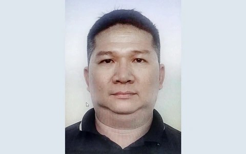 Công an TP.HCM phát lệnh truy nã Bùi Tuấn Hùng z6763814421359386812cfb1e9c66627b4435e723e42e6-1751438427018846744626-0-0-1279-2046-crop-1751438450060810225255.jpg