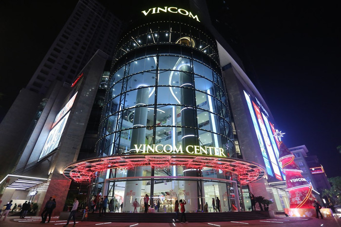 Vincom Retail bán Vincom Center Nguyễn Chí Thanh