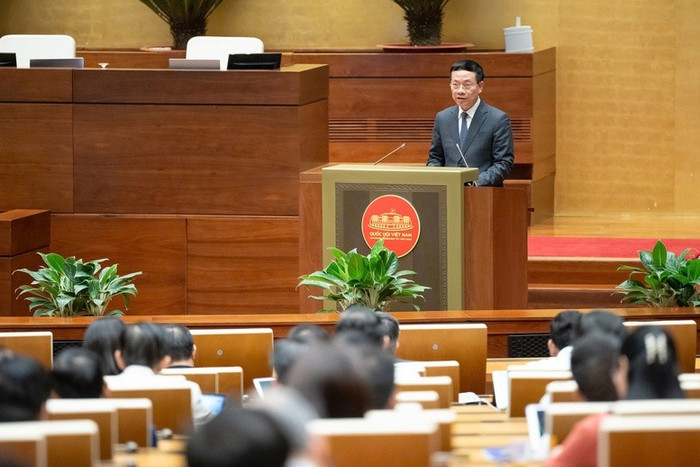 Ông Nguyễn Mạnh Hùng, Bộ trưởng Bộ Khoa học và Công nghệ trình bày Tờ trình của Chính phủ về Dự án Luật Công nghệ cao (sửa đổi) 311020250936-z7173339247401f6e80f2ff47a7d80e5c84a5501f9baf4-17618873249371794022623.jpg