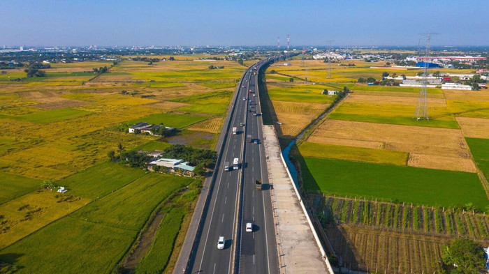 Bộ Xây dựng yêu cầu quản lý, kiểm tra và giám sát chặt chẽ chất lượng, nguồn gốc xuất xứ của vật liệu xây dựng tại các dự án cao tốc