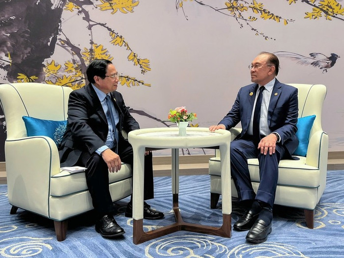 Thủ tướng Chính phủ Phạm Minh Chính gặp Thủ tướng Malaysia Ibrahim Anwar img5565-1756707158422814346510.jpg