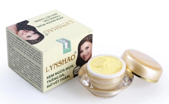 Một sản phẩm của Công ty Long Phụng Khang có thể gây loãng xương, đục thủy tinh thể