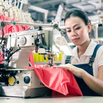 Số lượng đơn đặt hàng mới tăng mạnh, ngành sản xuất Việt Nam khởi đầu quý 4 rực rỡ 