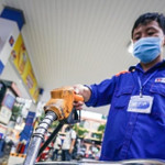 Giá xăng tăng lần thứ 5 liên tiếp, gần chạm mốc 22.000 đồng/lít