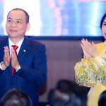 Vợ chồng ông Phạm Nhật Vượng và bà Phạm Thu Hương đều đang là những tỷ phú USD của Việt Nam