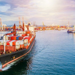 Ngành cảng biển Việt Nam: Người ăn nên làm ra, kẻ chật vật