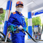 Xăng dầu chính thức được giảm 2% thuế VAT tới hết năm 2026