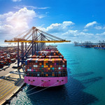 Từ nông sản đến công nghệ cao: Xuất khẩu Việt Nam năm 2025 lập kỷ lục toàn diện