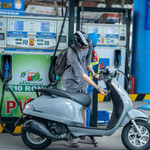 Giá xăng tăng mạnh trước Tết Nguyên đán