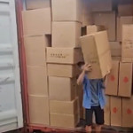 Công an TP. Hồ Chí Minh "bóc trần" hoạt động buôn lậu của Công ty Nội thất Khang Minh