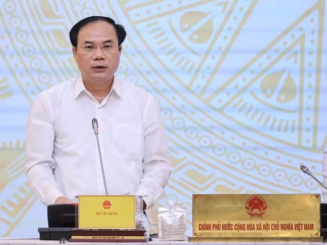 Ông Nguyễn Văn Sinh, Thứ trưởng Bộ Xây dựng