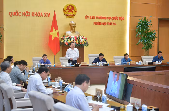 Đoàn giám sát có thể điều chỉnh kế hoạch và yêu cầu các cơ quan báo cáo bổ sung nội dung ngoài đề cương để giám sát. Ảnh minh hoạ