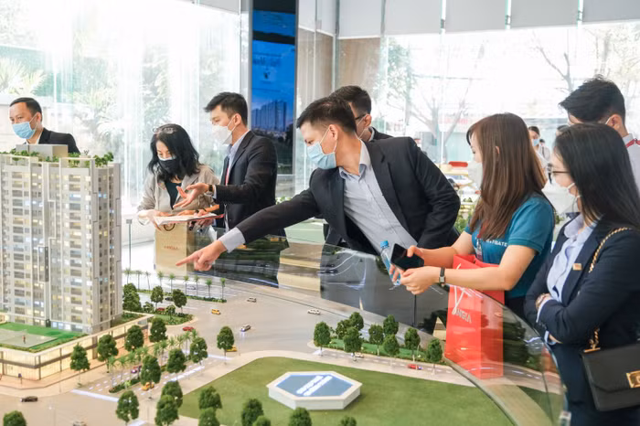 Cá nhân hành nghề môi giới bất động sản có chứng chỉ hành nghề môi giới bất động sản