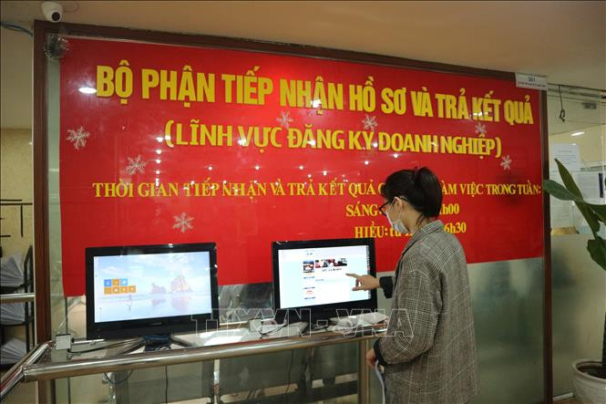 Trong tháng 7, cả nước có 13,7 nghìn doanh nghiệp thành lập mới với số vốn đăng ký gần 126,9 nghìn tỷ đồng. Ảnh minh hoạ