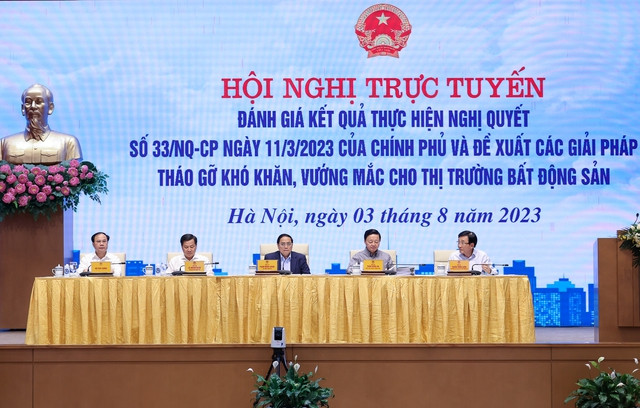 Hội nghị trực tuyến đánh giá kết quả thực hiện Nghị quyết số 33/NQ-CP ngày 11/3/2023 của Chính phủ và đề xuất các giải pháp tháo gỡ khó khăn, vướng mắc cho thị trường bất động sản 1691047132151221-1691047297717595255083.jpg