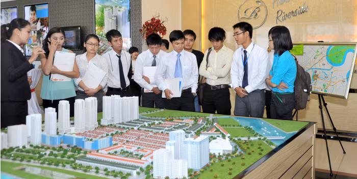 5 tháng đầu năm có 40% môi giới bất động sản quay lại thị trường