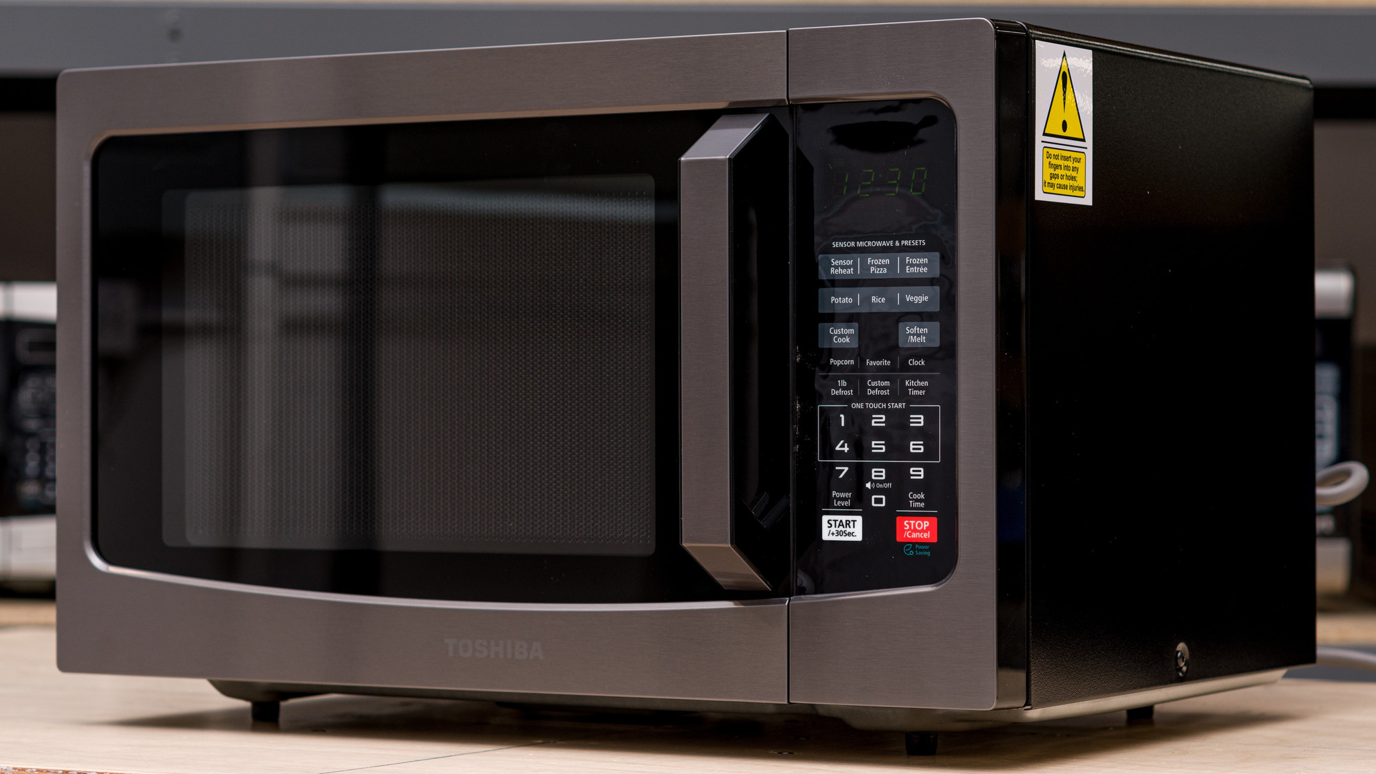 toshiba-em131a5c-bs-countertop.jpg