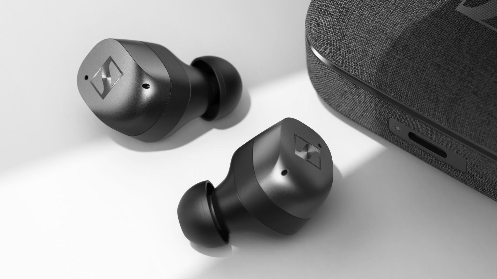 sennheiser-graphite.jpg