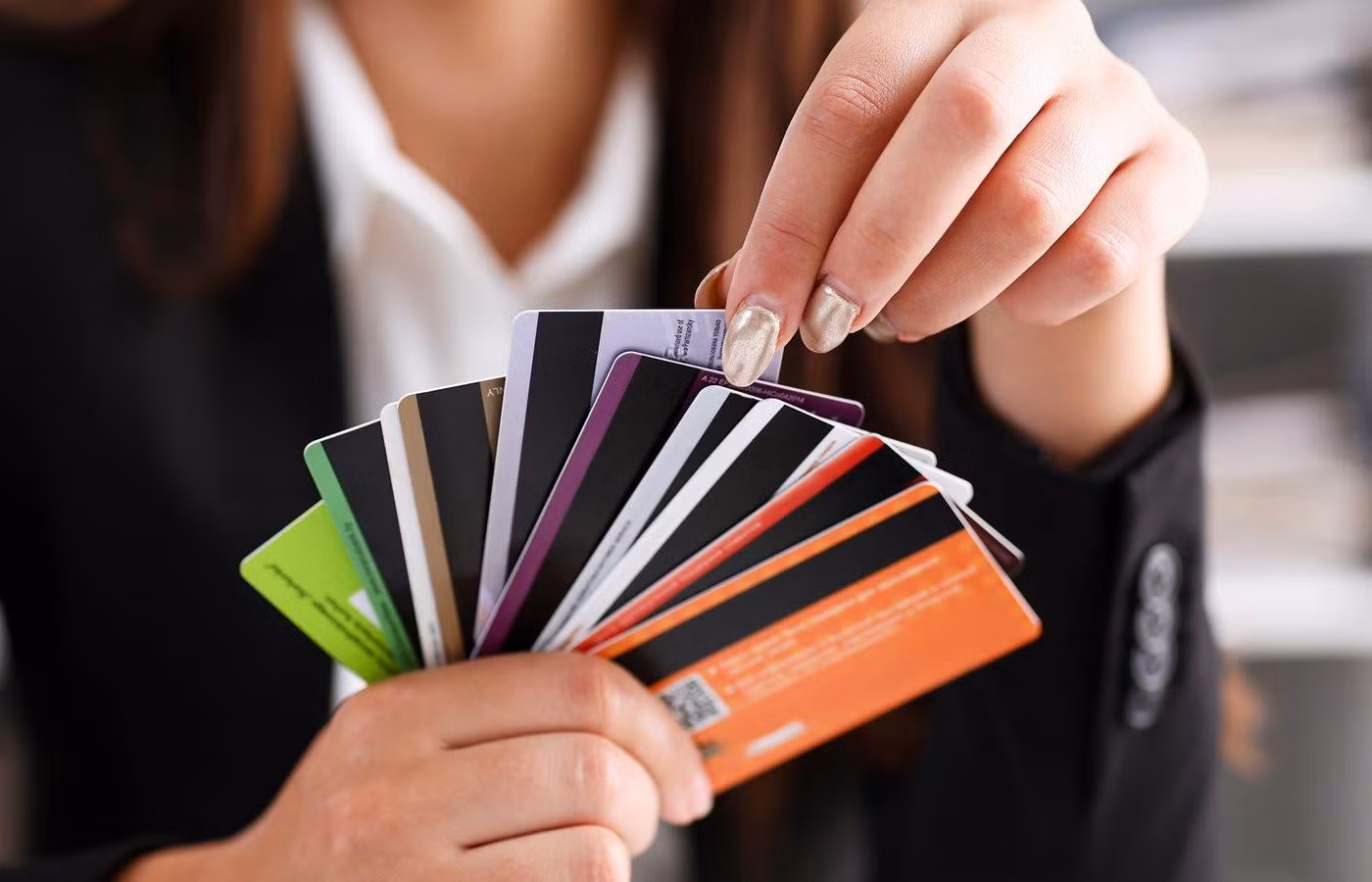 how-to-choose-a-credit-card-1672037257430-16720372575631528603418.jpg