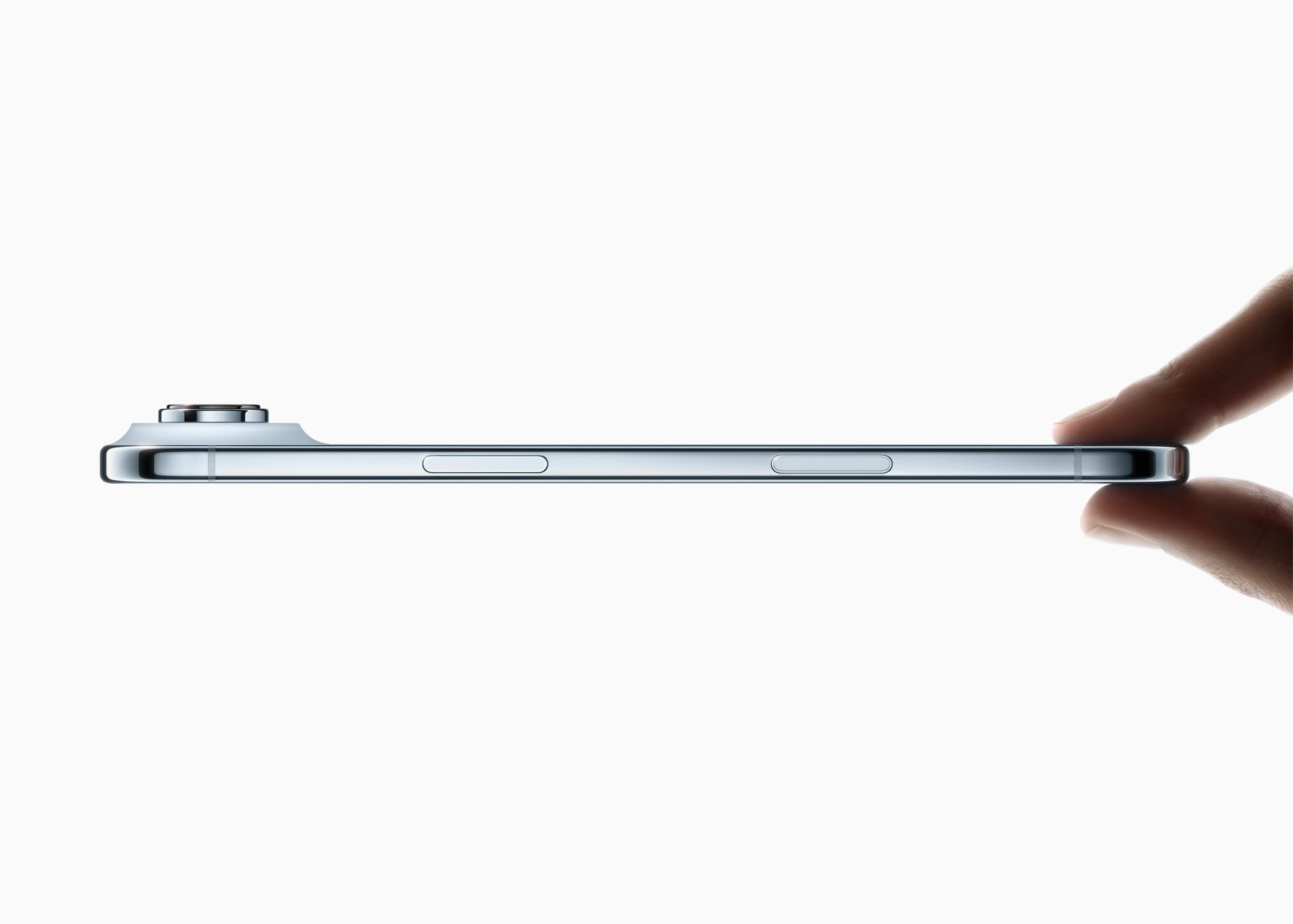 Độ mỏng siêu ấn tượng 5,6mm apple-iphone-air-profile-250909-bigjpglarge-2x.jpg