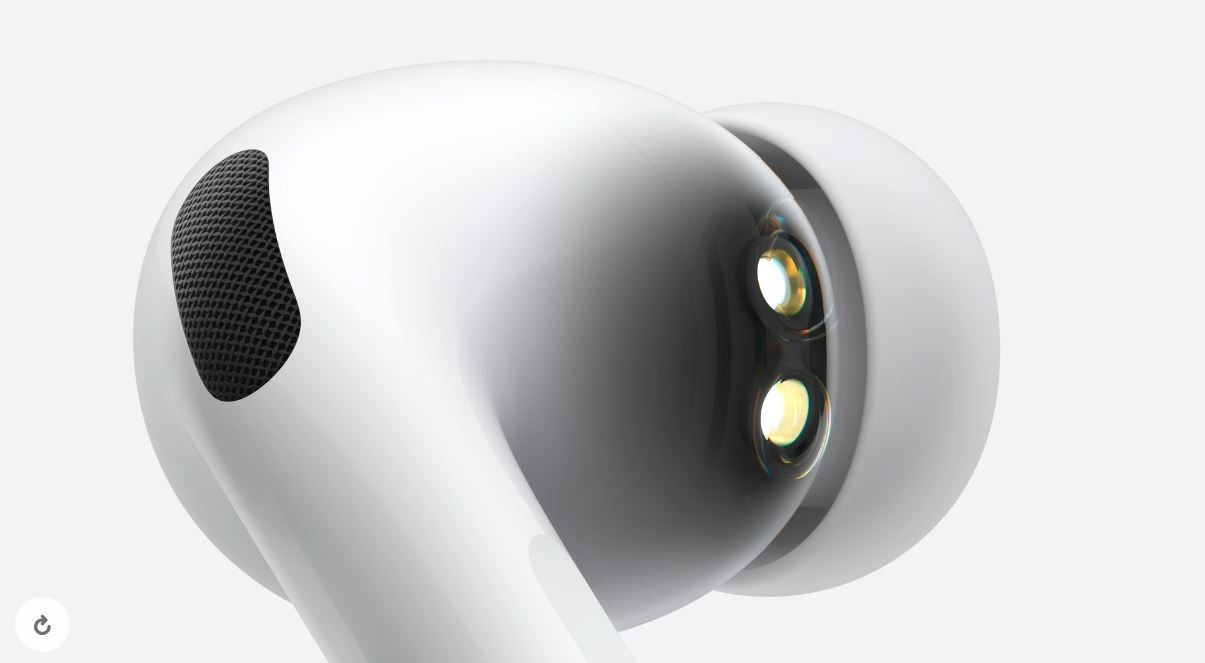 AirPods Pro 3 được trang bị cảm biến nhịp tim mới, sử dụng ánh sáng hồng ngoại vô hình nhấp nháy 256 lần/giây để đo mức độ hấp thụ ánh sáng trong dòng máu khi luyện tập capture.jpg