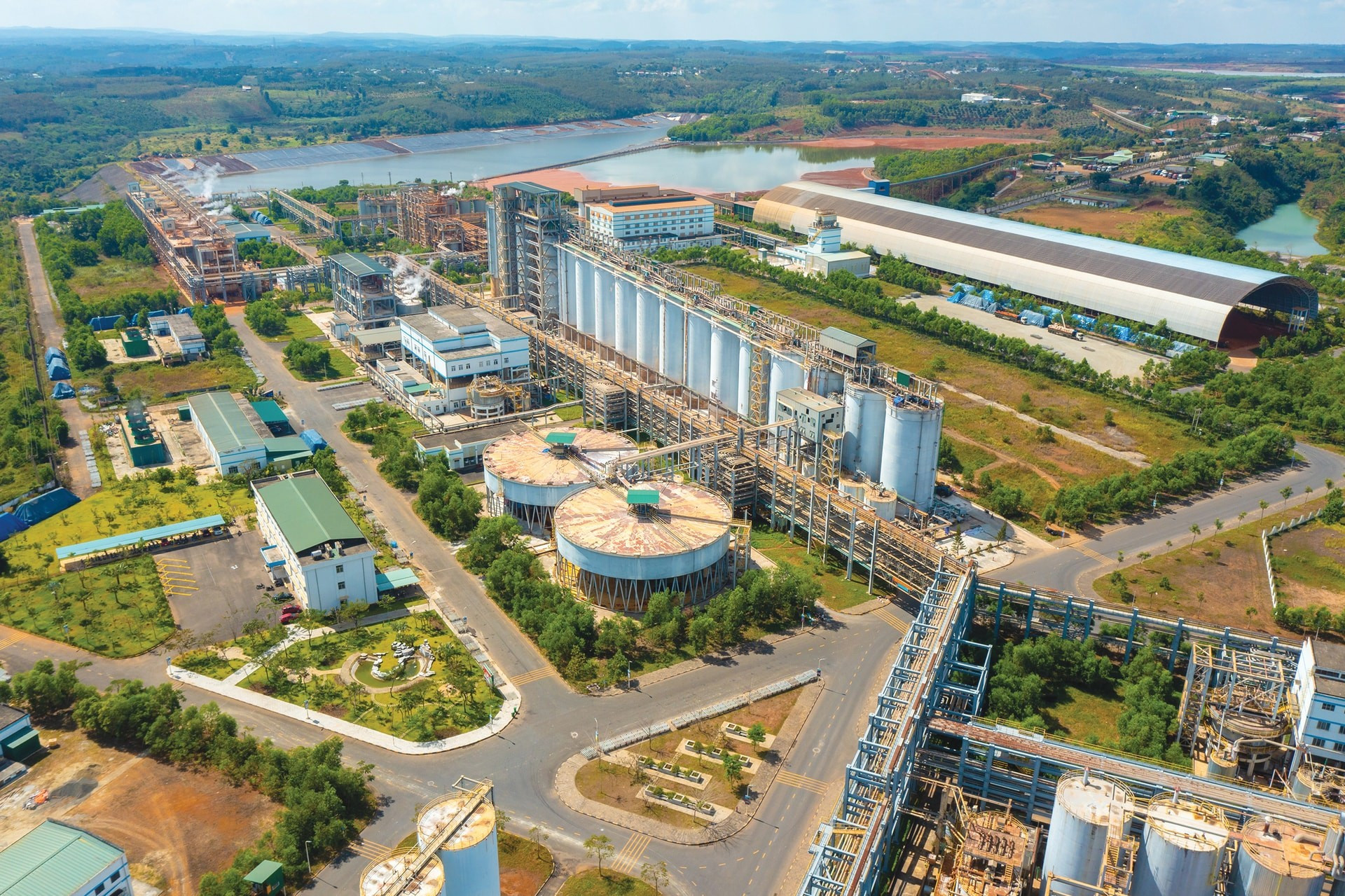 Tổ hợp alumin Nhân Cơ dak-nong-1.jpg