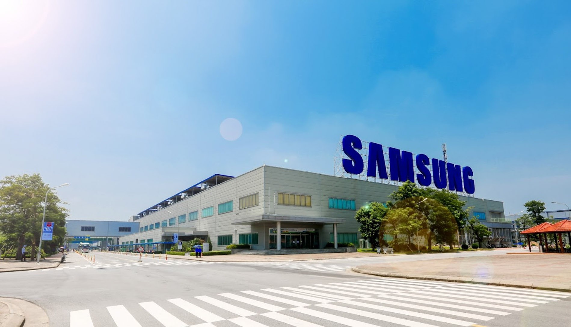 Tính đến nay, tổng vốn đầu tư của Samsung tại Bắc Ninh đã vượt 9,3 tỷ USD nha-may-o-bac-ninh-9.jpg