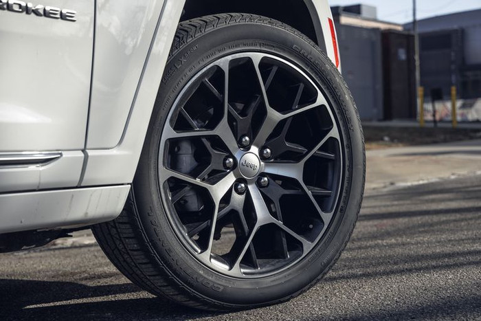 Jeep Grand Cherokee ra mắt 