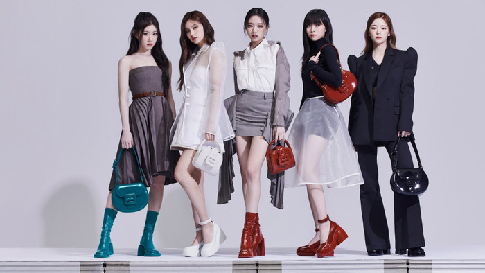 Nhóm nhạc Kpop - ITZY gia nhập đại gia đình Charles & Keith với chiến dịch mới!