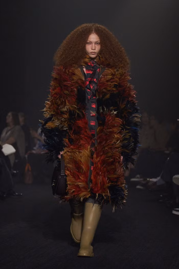 00041-burberry-fall-2023-ready-to-wear-credit-gorunway-2-scaled.jpg