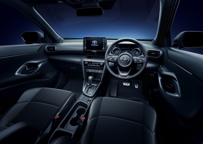 Toyota Yaris Cross 2023 có thêm phiên bản mới ảnh 2