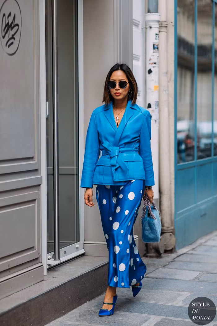 F5 phong cách với chân váy lụa satin-11